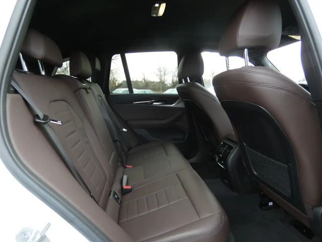 BMW X3 40i ZA Head-Up HiFi DAB WLAN Standhzg. AHK