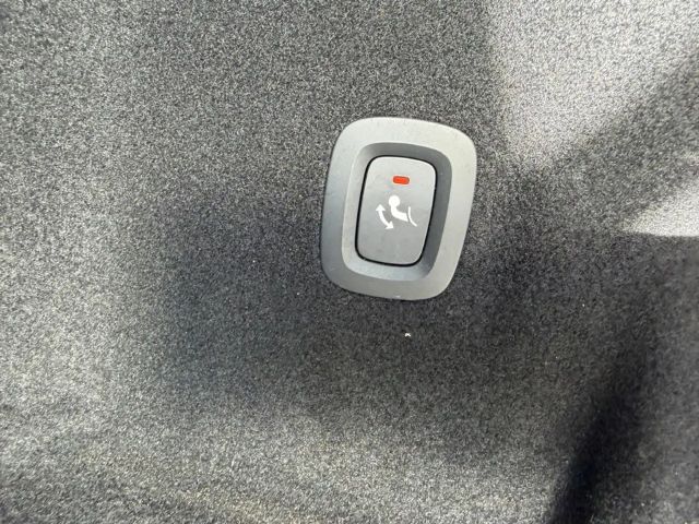 Volvo XC60 Dark Plus