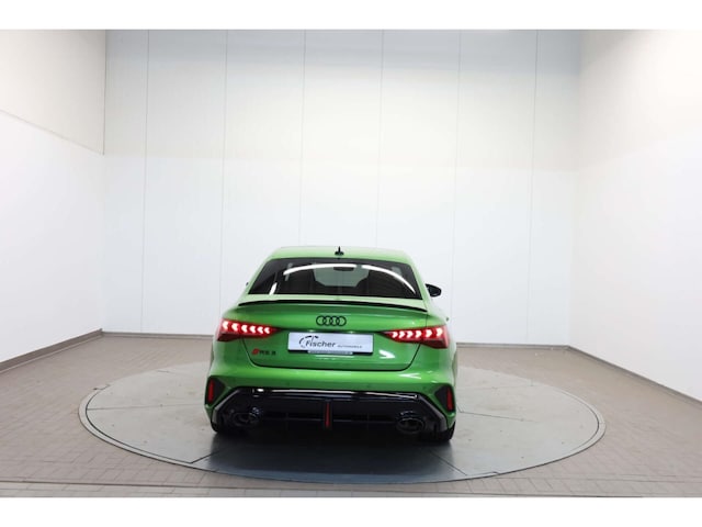 Audi RS3 Quattro S-Tronic Sedan