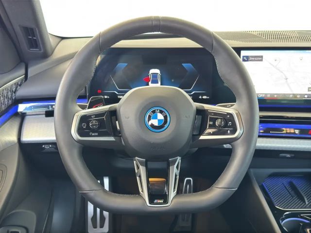 BMW i5 M-Sport Sedan eDrive40