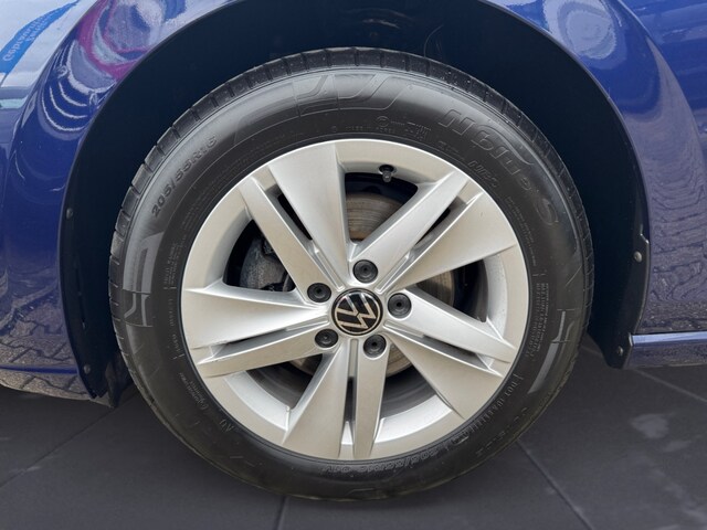 Volkswagen Golf 1.5 TSI DSG Life Variant