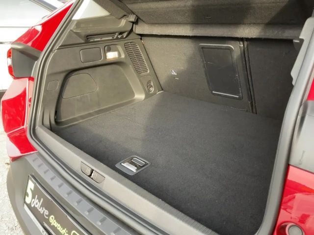 Opel Grandland X 1.6 Turbo Hybrid Turbo