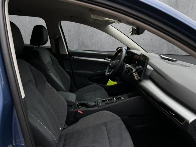 Volkswagen Golf DSG Golf VIII Life Variant