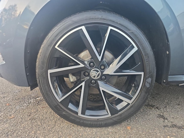 Skoda Kamiq 1.0 TSI Monte Carlo