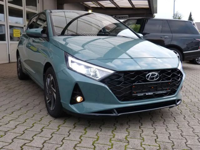Hyundai i20 ADVANCED VOLL-LED SHZ LHZ APPLE KAMERA