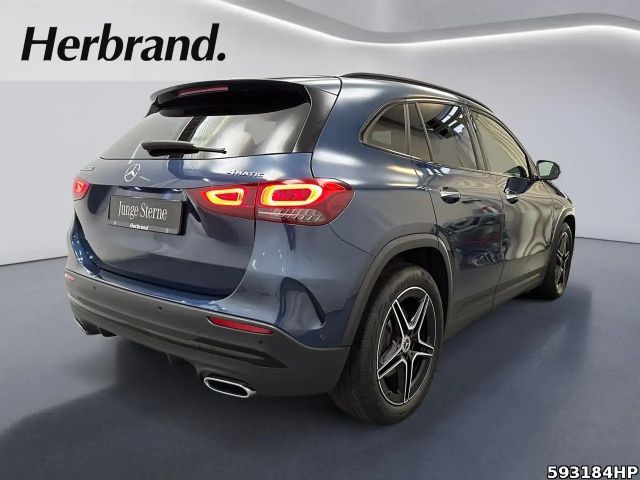 Mercedes-Benz GLA 220 4MATIC AMG Line GLA 220 d