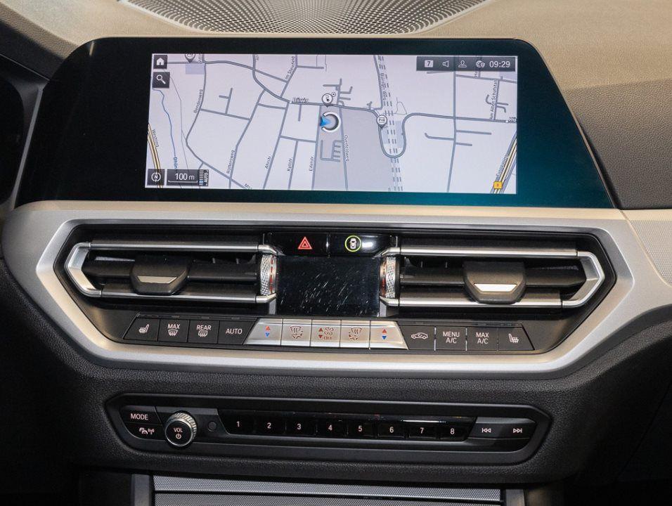 BMW 330 330e Touring