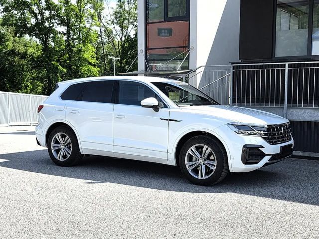 Volkswagen Touareg 4Motion R-Line