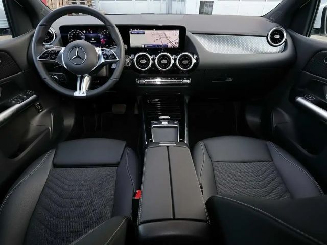 Mercedes-Benz B 200 SPURHALTE+KAMERA+CARPLAY+MBUX+LED+17 ZOLL