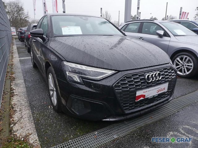 Audi A3 30 TDI S-Tronic Sedan