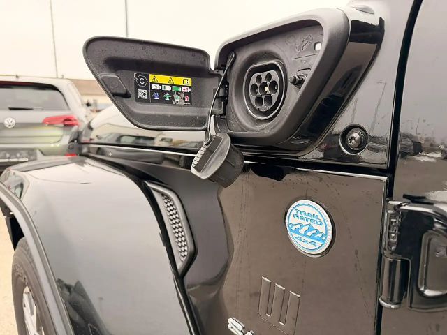 Jeep Wrangler 4xe Sahara