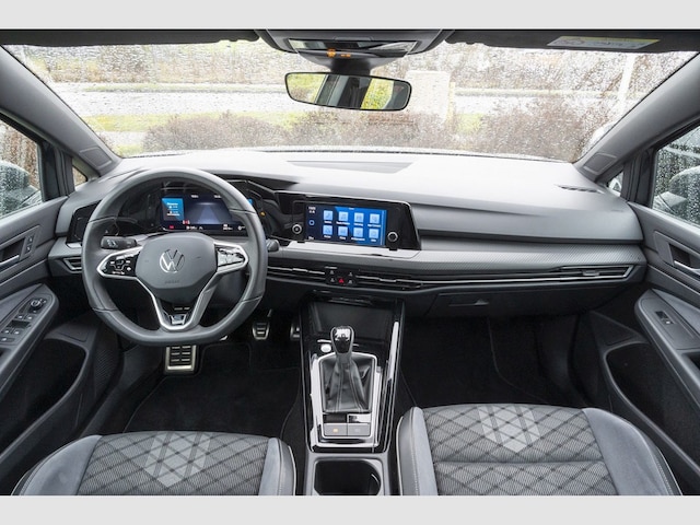 Volkswagen Golf 1.5 TSI Golf VIII R-Line