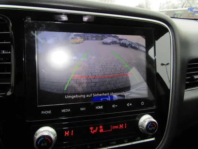 Mitsubishi Outlander 4WD