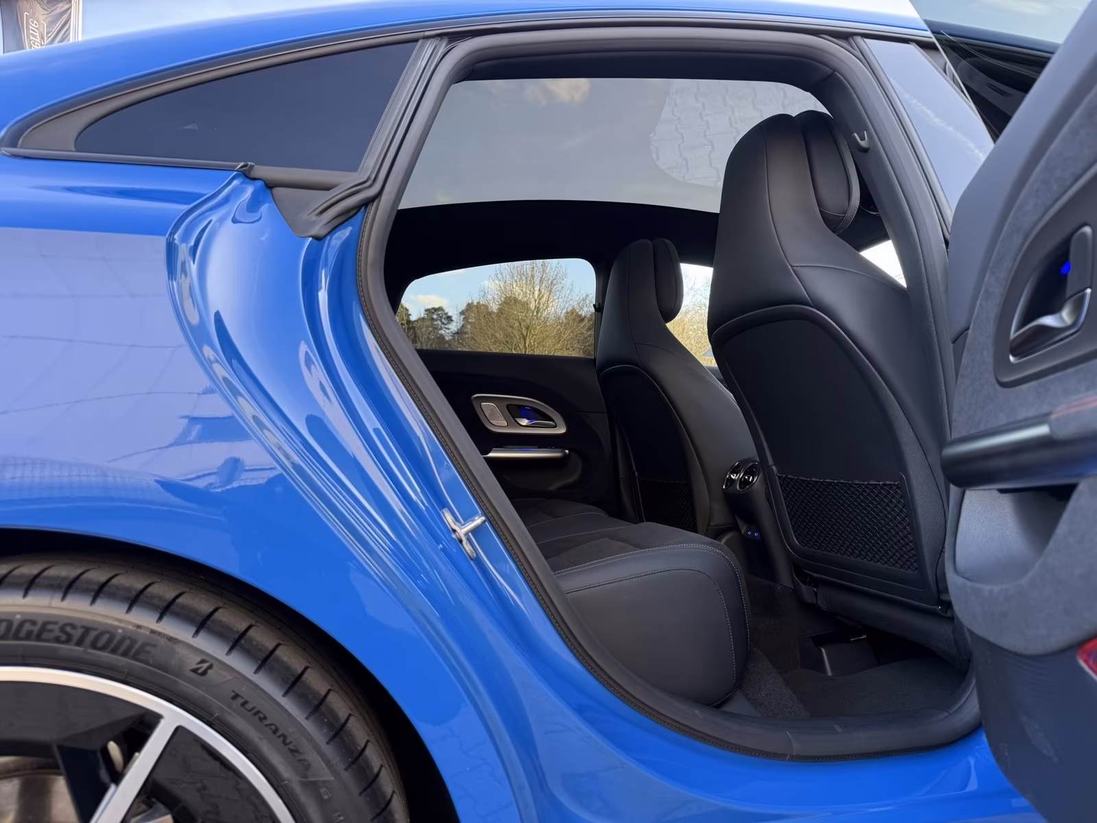 Mercedes-Benz CLA 200 AMG Line