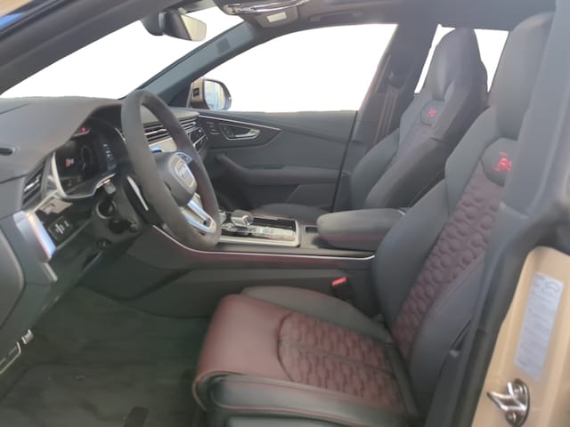 Audi RS Q8 Performance Quattro