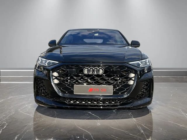 Audi RS Q8 Performance