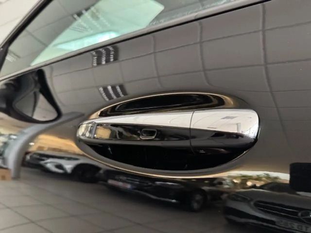 Mercedes-Benz CLA 200 AMG Line Premium