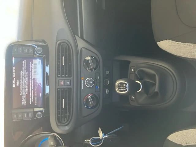 Hyundai i10 GO 1,0 MT