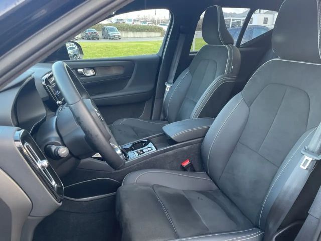 Volvo XC40 Dark Recharge Ultimate