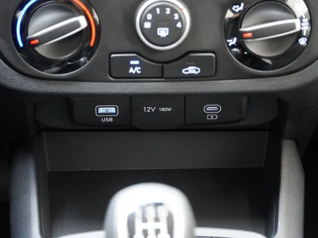 Hyundai i10 GO 1,0 MT