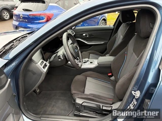 BMW 330 330i M-Sport Touring xDrive