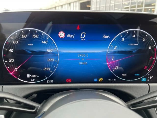 Mercedes-Benz E 200 AVANTGARDE Estate