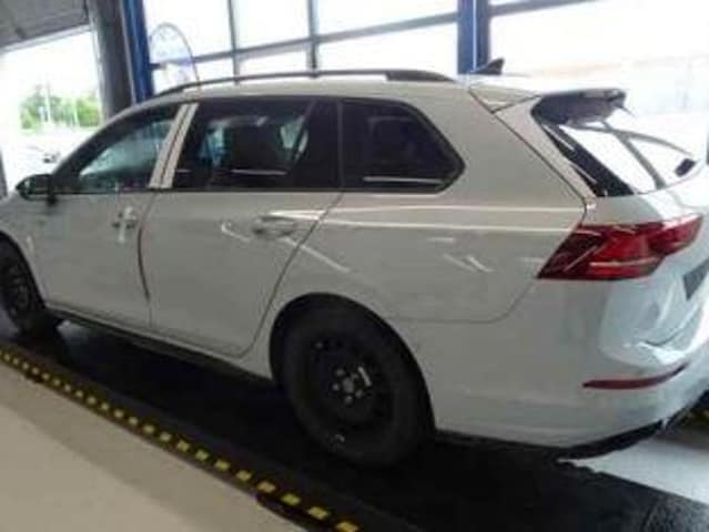 Volkswagen Golf 1.5 eTSI DSG Style Variant