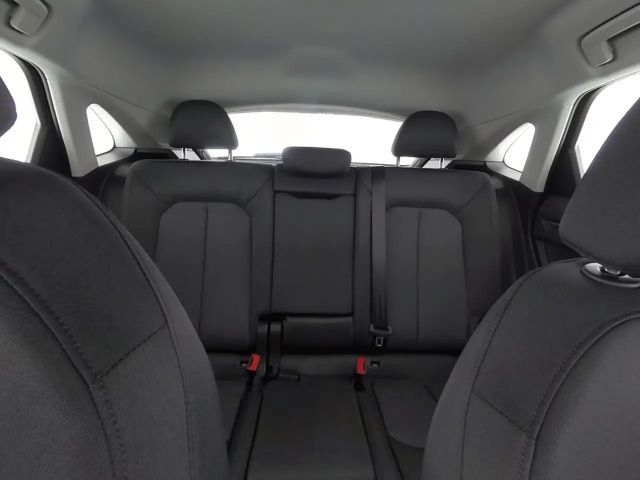 Audi Q3 35 TFSI Ambiente Sportback