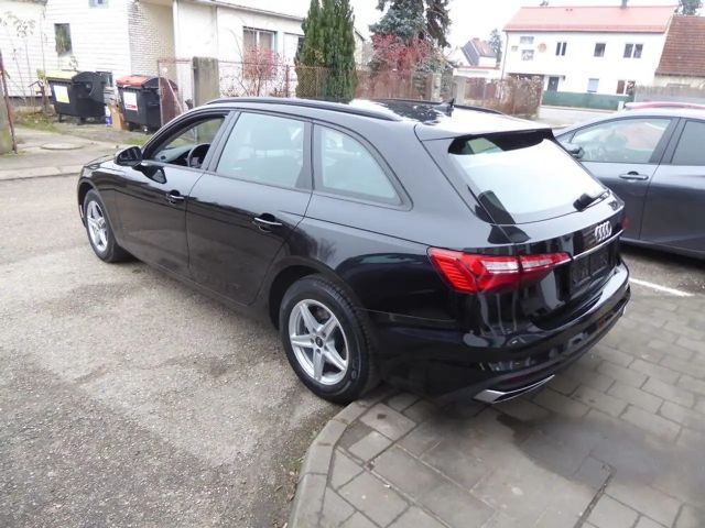 Audi A4 35 TDI Avant S-Tronic