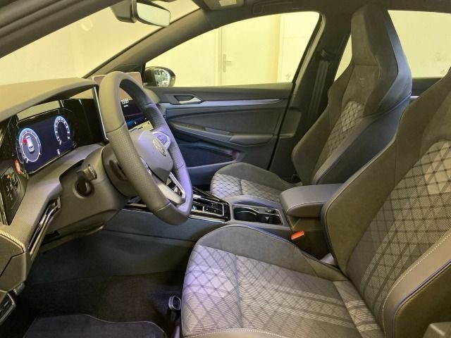 Volkswagen Golf 1.5 eTSI IQ.Drive R-Line Style