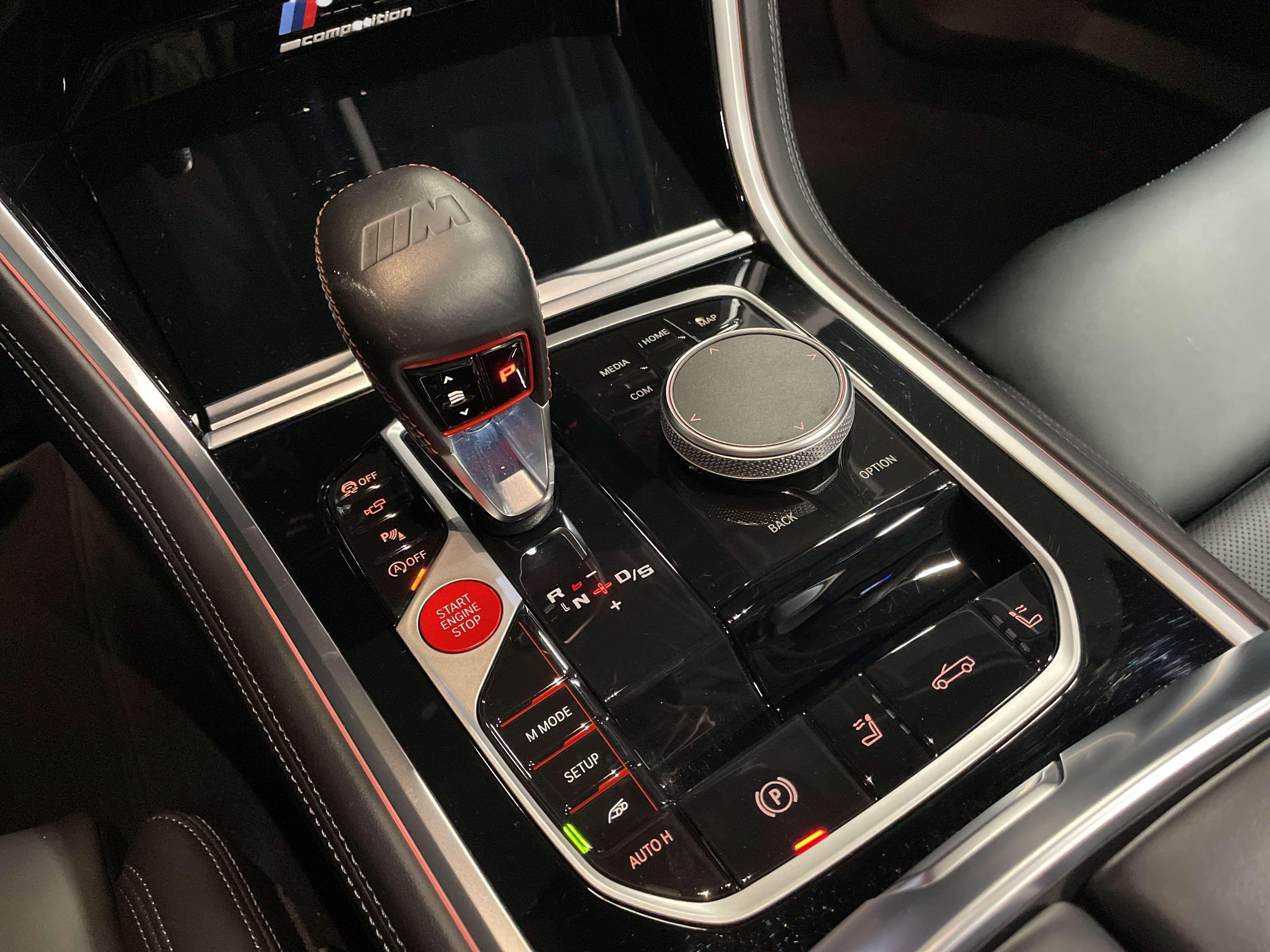 BMW M8 Cabrio Competition xDrive