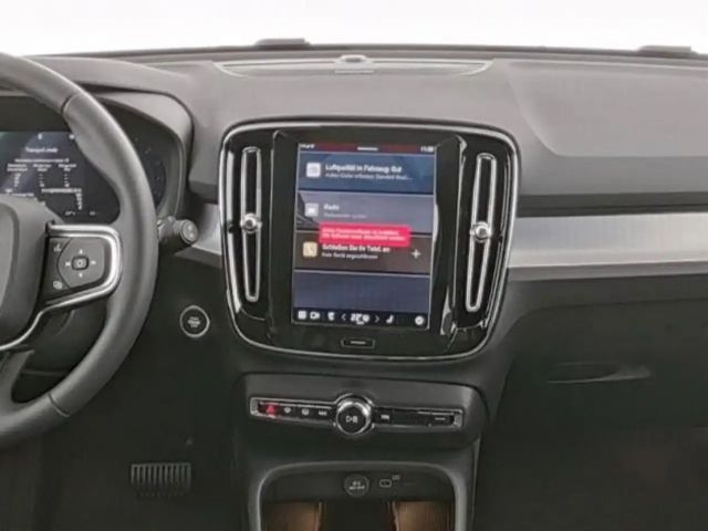 Volvo XC40 Plus