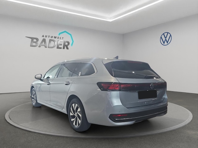 Volkswagen Passat 1.5 eTSI Business Variant