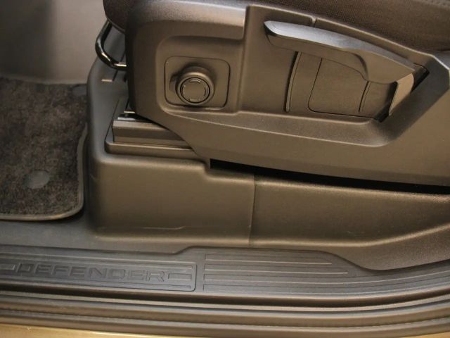 Land Rover Defender 90 D200 S