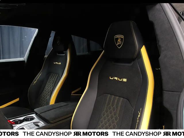 Lamborghini Urus Performante