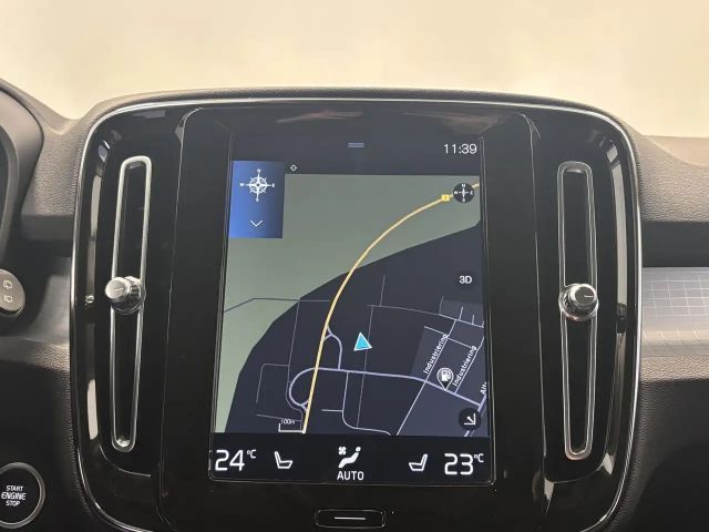 Volvo XC40 Momentum