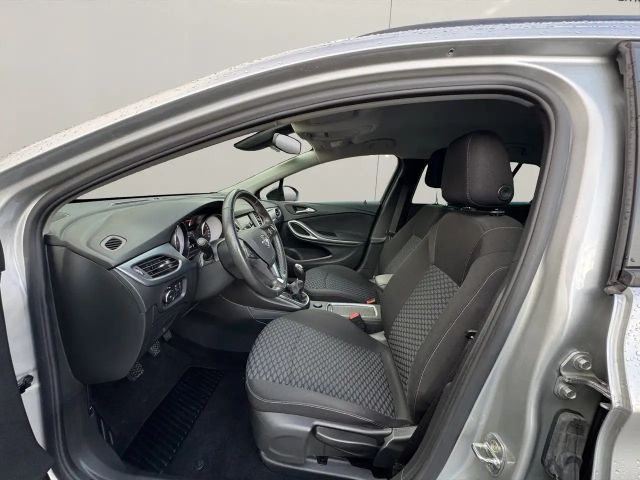 Opel Astra Sports Tourer