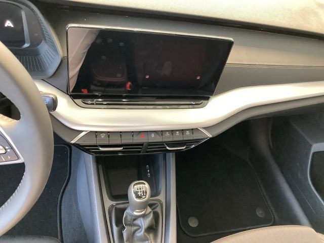 Skoda Octavia Essence TSI