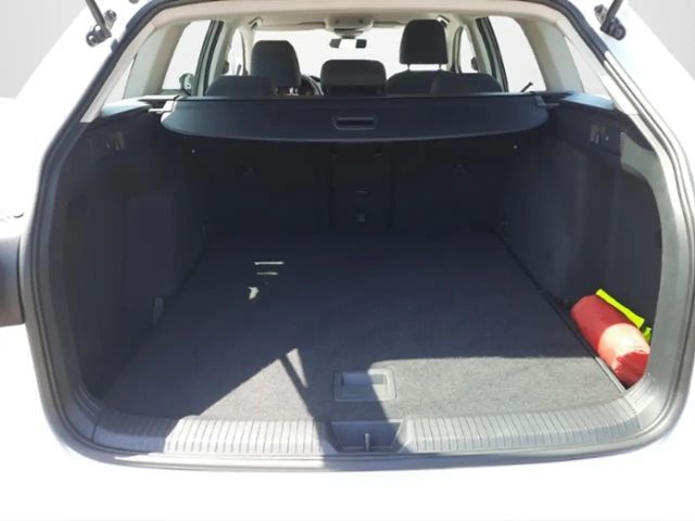 Volkswagen Golf 2.0 TDI Golf VIII Life Variant