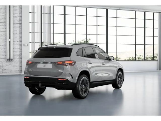 Mercedes-Benz GLA 200 AMG Line