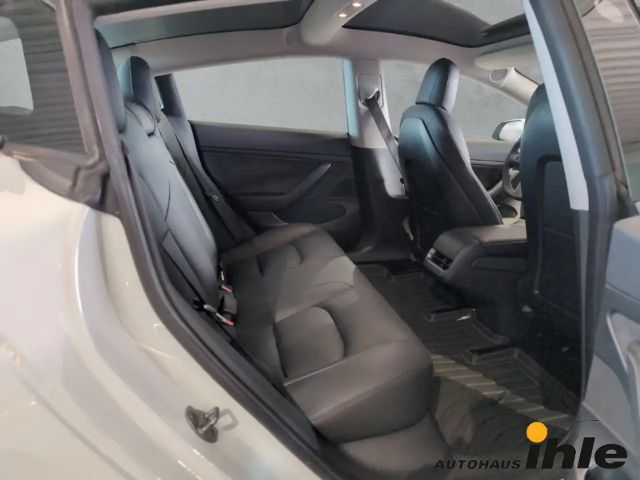 Tesla Model 3 Standard Range