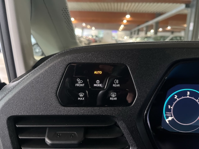 Volkswagen Caddy 2.0 TDI DSG Life Maxi