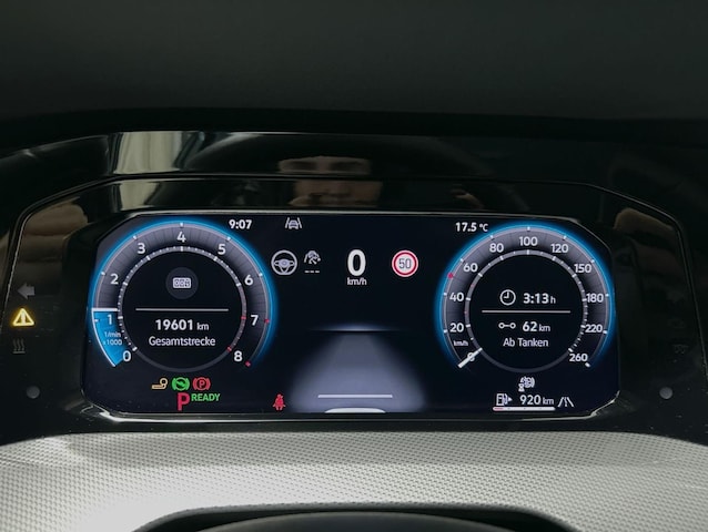 Volkswagen Golf 1.5 eTSI Golf VIII