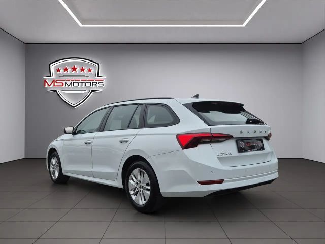 Skoda Octavia 2,0 TDI*DSG*ACC*WERKSGARANTIE*LED*NAVI*KREDIT