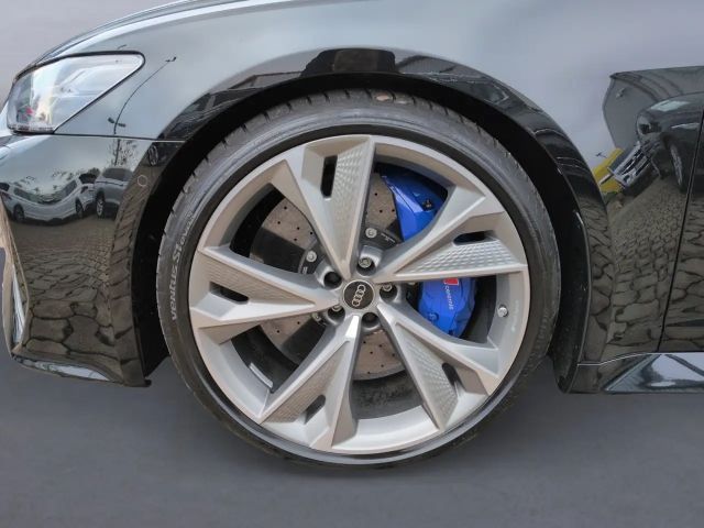 Audi RS6 Avant Performance