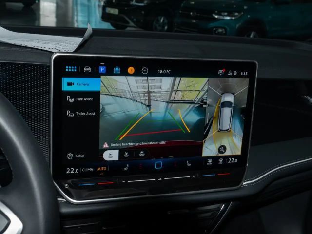 Volkswagen Passat 1.5 eTSI Business Variant