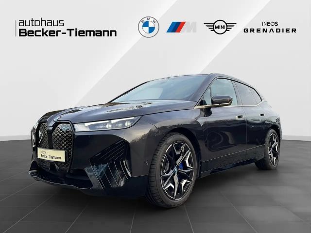 BMW iX xDrive50