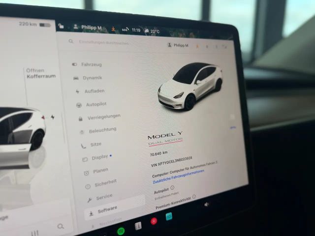Tesla Model Y Performance