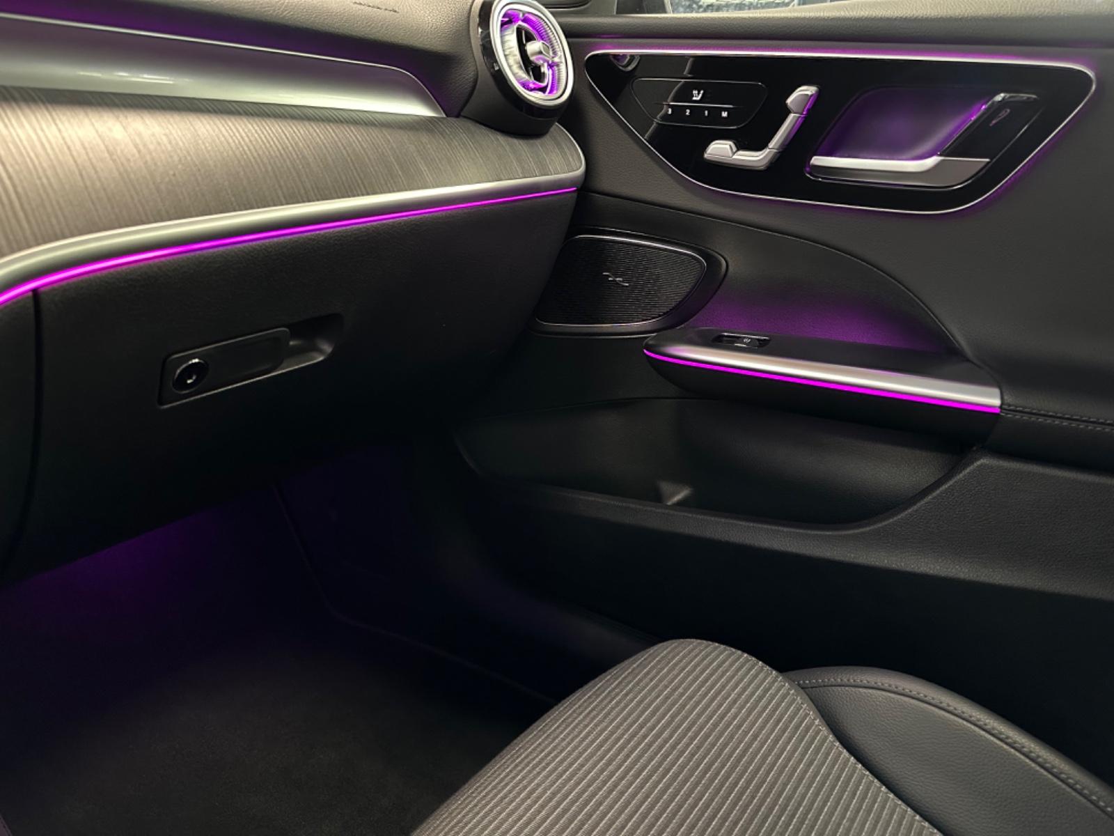 Mercedes-Benz C 200 AVANTGARDE Sedan