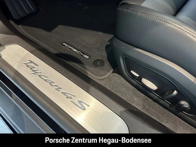 Porsche Taycan 4S Cross Turismo